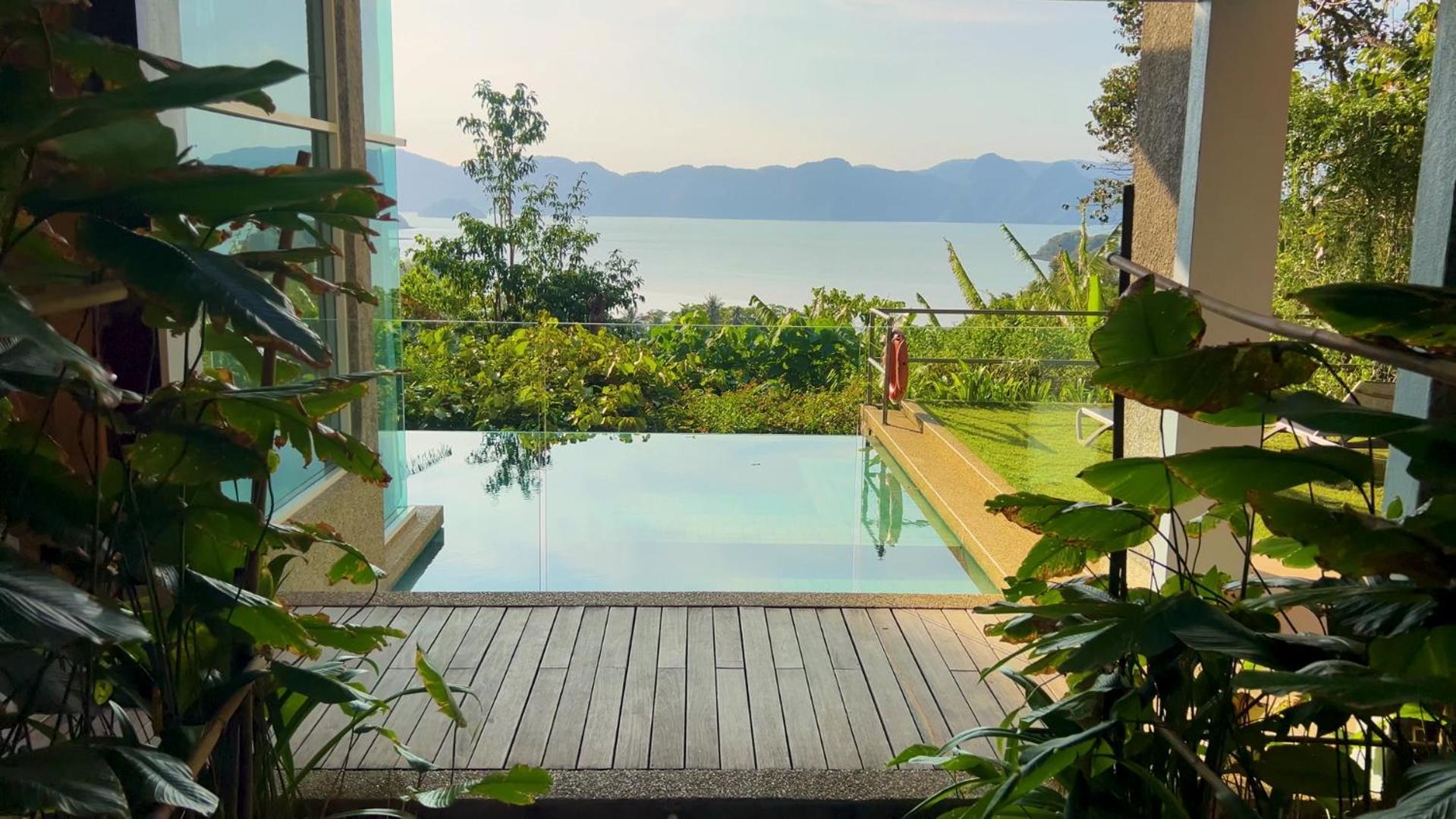 Ambong Pool Villas - Private Pool Pantai Cenang  Exteriör bild