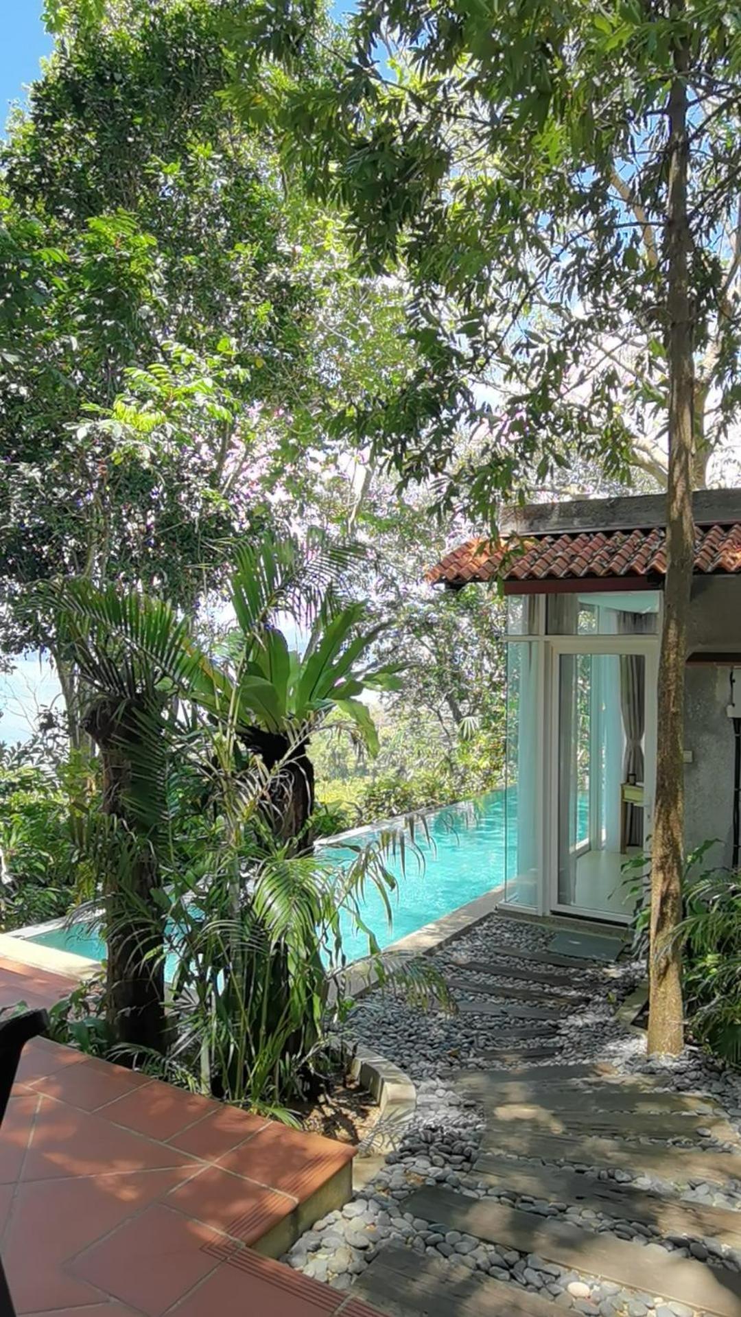Ambong Pool Villas - Private Pool Pantai Cenang  Exteriör bild